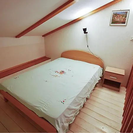 House With Heated Pool Bribir (Primorje-Gorski Kotar)